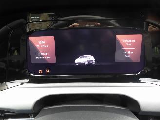 Volkswagen Golf Life picture 22