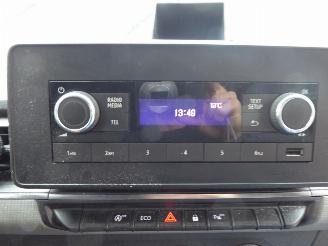 Renault Kangoo III Rapid Advance picture 16