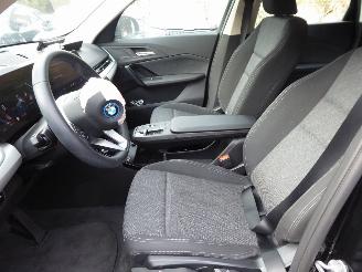 BMW iX1 20 eDrive picture 13