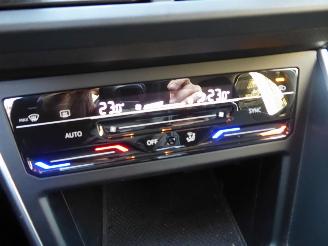 Volkswagen Polo Life picture 18