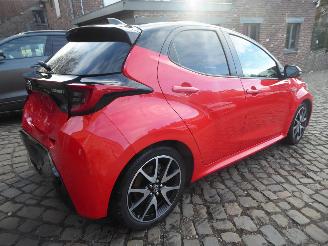 Toyota Yaris Hybrid S picture 7