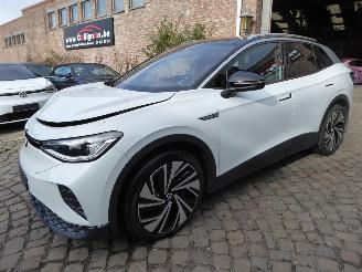 krockskadad bil auto Volkswagen ID.4 Pro Performance 150 kW 1st Max 2021/1