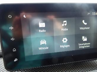 Dacia Sandero III Expression picture 16