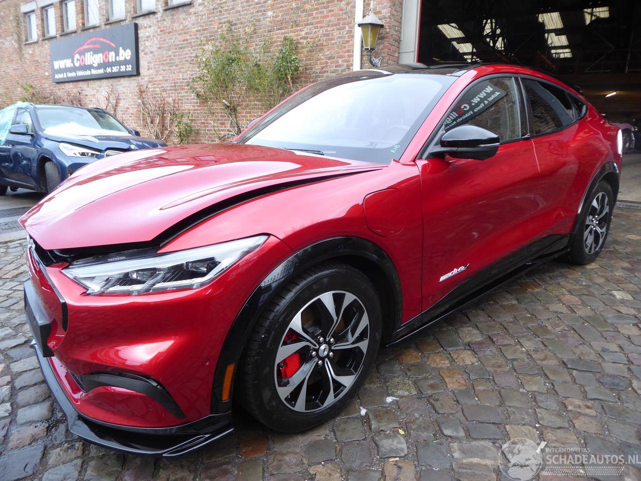 Ford Mustang Mach-e Premium AWD