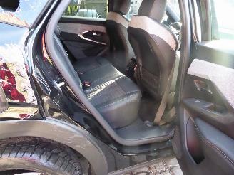 Peugeot 3008 GT picture 13