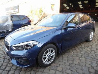 krockskadad bil auto BMW 1-serie 116 i Advantage 2023/12