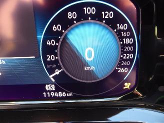 Volkswagen Golf  picture 21