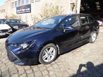 krockskadad bil auto Toyota Corolla Touring Sports Hybrid 2022/8