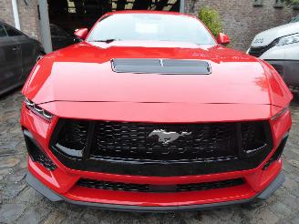 Ford Mustang Fastback 5.0 Ti-VCT V8 328 kW GT picture 3