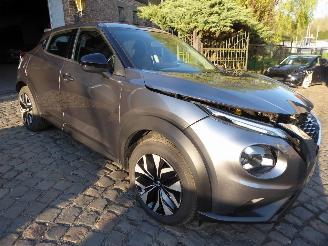 Nissan Juke 1.0 DIG-T ACENTA picture 4