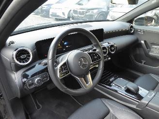 Mercedes A-klasse 250 e Advanced picture 11
