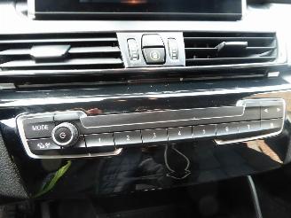 BMW 2-serie 216 d Gran Tourer Advantage picture 19