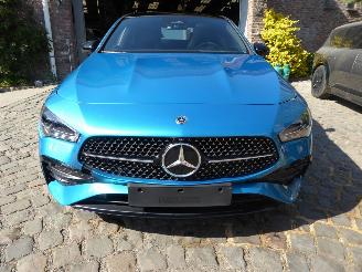 Mercedes Cla-klasse 180 AMG Line picture 4