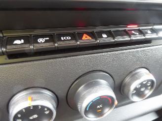 Renault Master Grand Confort picture 18