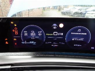Peugeot 3008 e GT picture 13