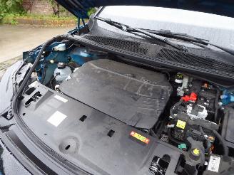 Peugeot 3008 e GT picture 27