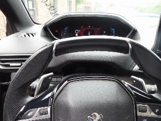 Peugeot 3008 Hybrid 225 GT picture 19
