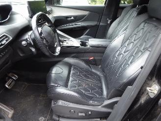 Peugeot 3008 Hybrid 225 GT picture 12