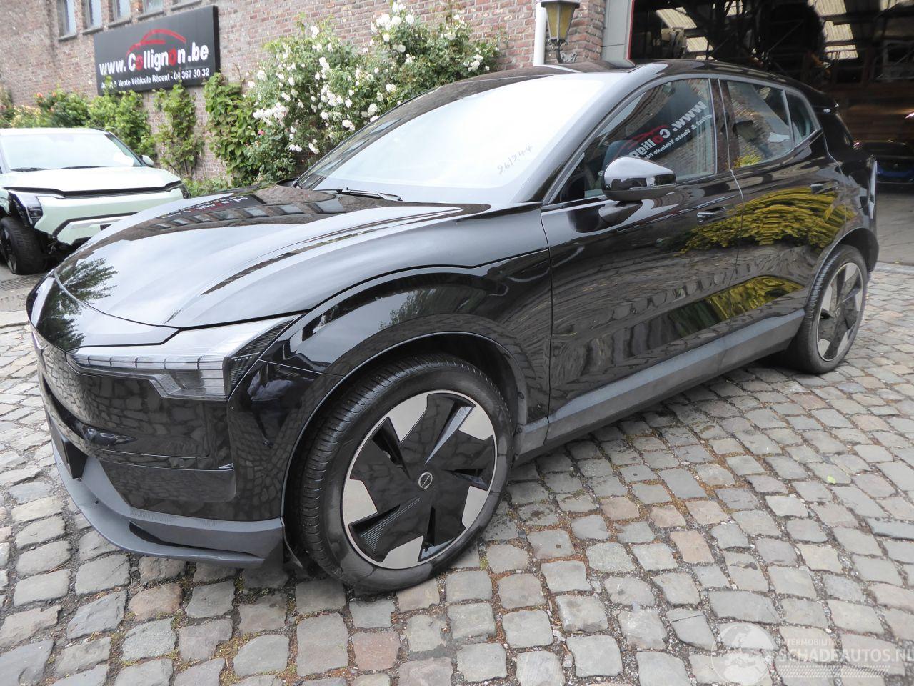 Volvo EX30 Plus 2WD Pure Electric