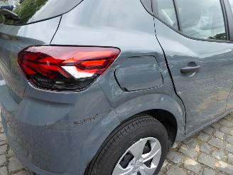 Dacia Sandero  picture 6