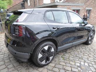 Volvo EX30 Core 2WD Pure Electric picture 4