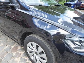 Volkswagen Polo Life picture 4