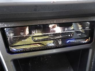 Volkswagen Polo Life picture 19