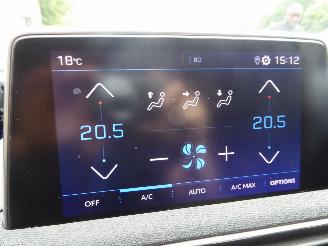 Peugeot 5008 Active Pack picture 20
