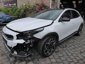 Vaurioauto  passenger cars Kia Xceed GT Line 2024/2