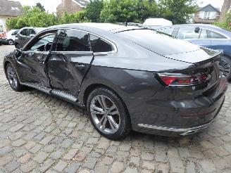 Volkswagen Arteon R Line picture 11