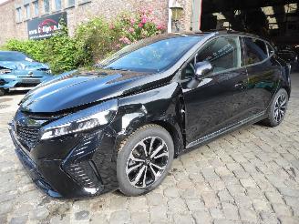 Coche accidentado Renault Clio Techno 2025/10
