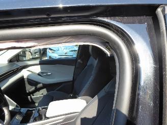 Ford Explorer EV picture 11