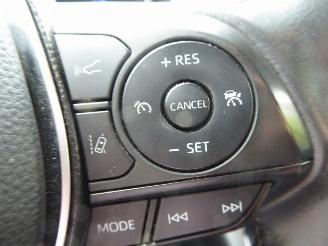 Toyota Corolla Touring Sports Hybrid picture 14