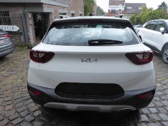 Kia Stonic Pure picture 6