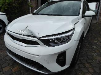 Kia Stonic Pure picture 2
