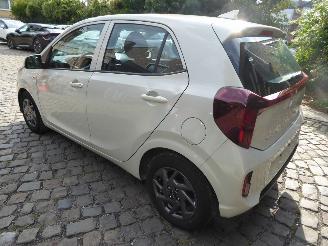 Kia Picanto  picture 9