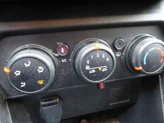 Dacia Sandero Expression picture 19