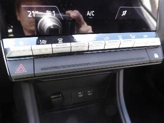 Renault Captur II Techno picture 18