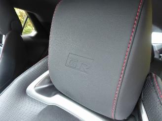 Toyota CH-R Plug-In Hybrid FWD GR Sport picture 13