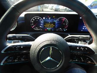 Mercedes A-klasse A 250 e AMG Line picture 16
