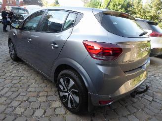 Dacia Sandero III Expression picture 6