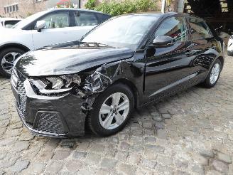 uszkodzony samochody osobowe Audi A1 25 TFSI Advanced 2024/8