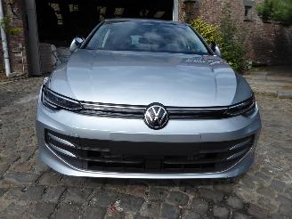 Volkswagen Golf VIII Lim. 1.5 TSI 85 kW Life picture 3