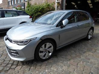 Vaurioauto  passenger cars Volkswagen Golf VIII Lim. 1.5 TSI 85 kW Life 2025/8