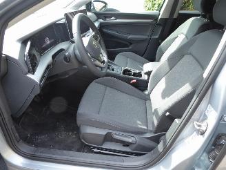 Volkswagen Golf VIII Lim. 1.5 TSI 85 kW Life picture 12