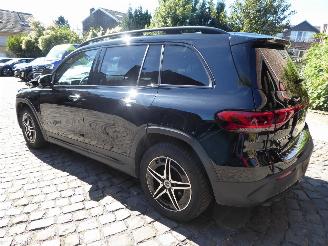 Mercedes EQB 300 4Matic AMG Line picture 8
