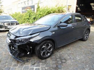 Voiture accidenté Kia Xceed 1.0 T-GDI Vision 2024/6
