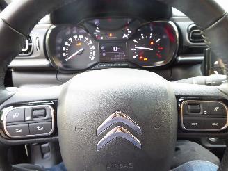 Citroën C3 Shine picture 11