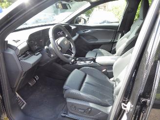 Audi Q6 e-tron performance S Line picture 12