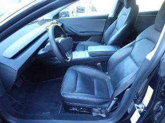 Tesla Model 3 RWD picture 13